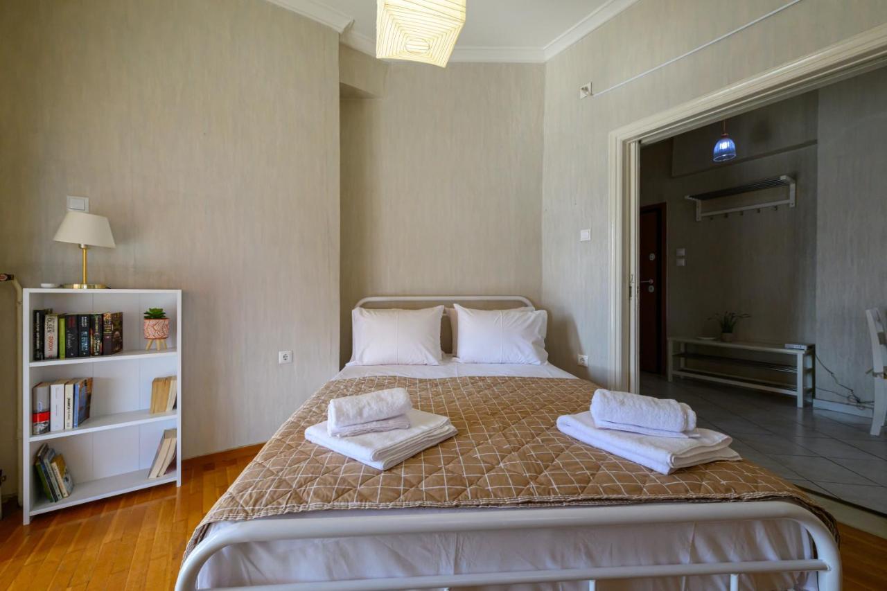Roubini 52 Apartment