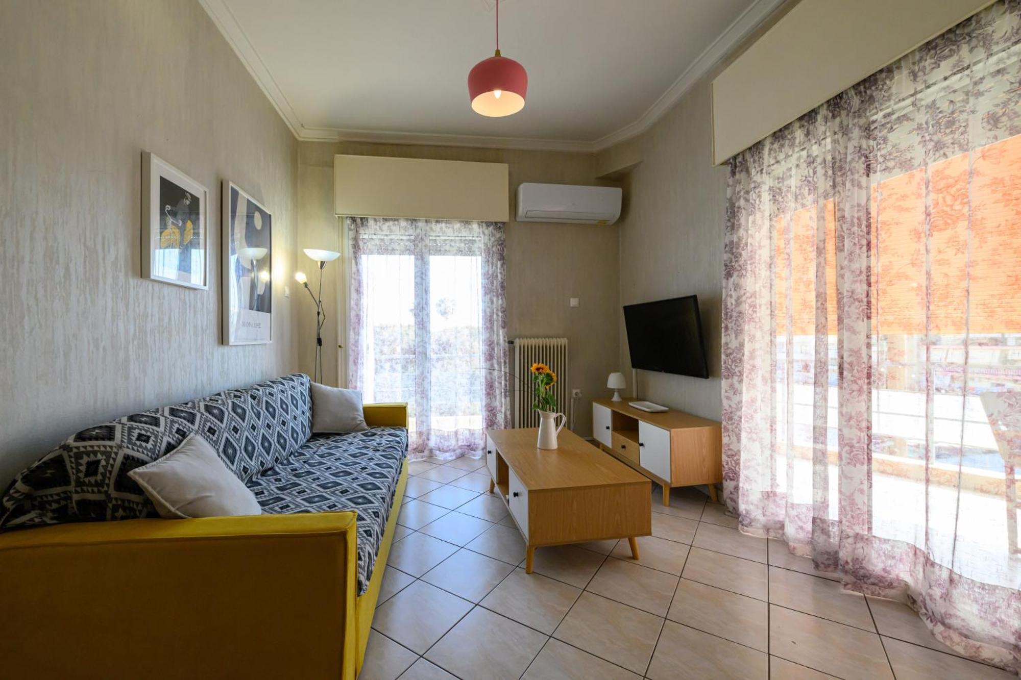 Roubini 52 Apartment